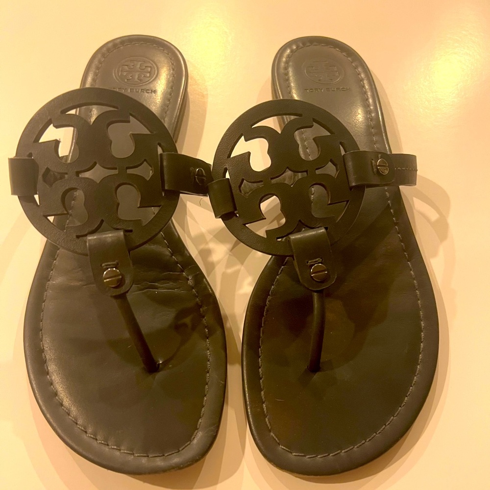 Tory Burch size 10.5